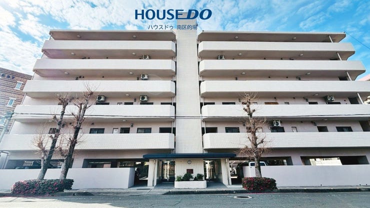 【外観】
JR春日駅、西鉄春日原駅まで徒歩圏内で通勤、お買い物に便利な立地!