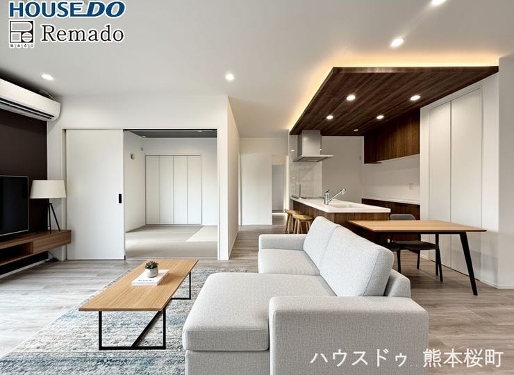 ■□■家族の笑顔が集う、安らぎとくつろぎの中心地■□■お気に入りの家具を迎え、窓からは心地の良い光が差し込みます。※CGで家具を配置しています