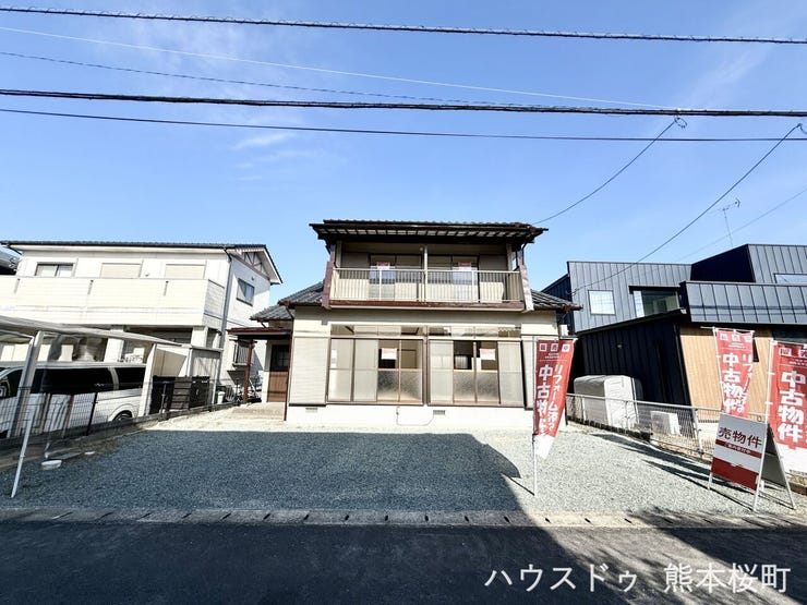 ■□■車と趣味の幅が広がる場所■□■単なる駐車スペースではない、洗車やタイヤ交換、DIYにも使える多目的な屋外スペースです