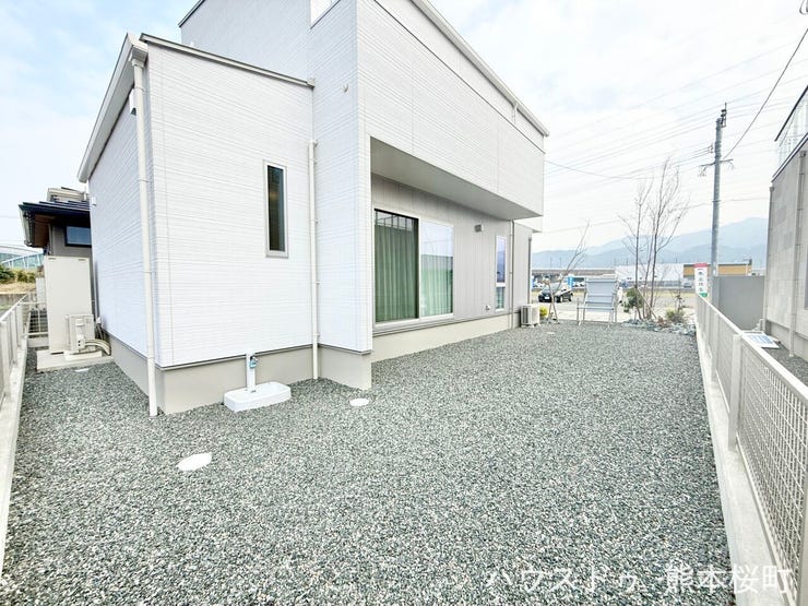 ■遊びと安らぎの多目的空間■子どもが安全に遊べ、ペットと触れ合い、大人も自然に癒やされる、暮らしを彩るスペースです。