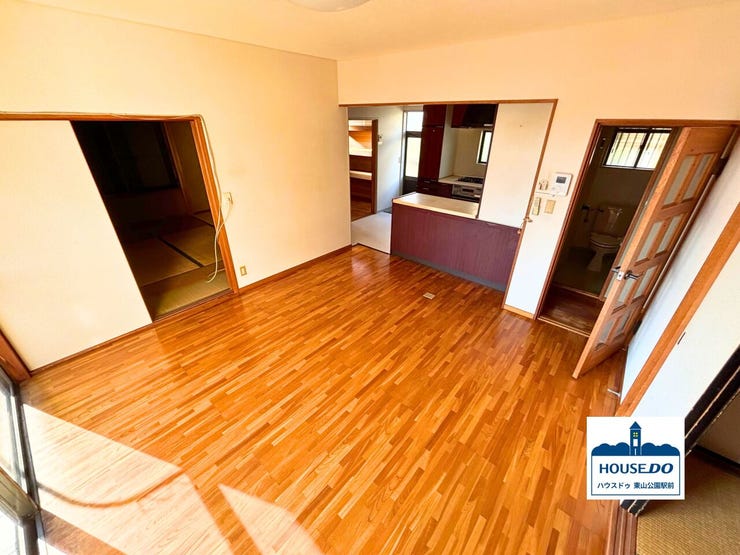 南向きの明るいダイニングキッチン