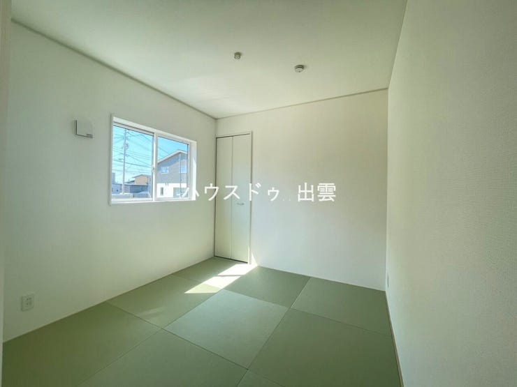 一年を通して過ごしやすく、光熱費も抑えられる住まい。長く安心して暮らせる性能と、細部までこだわった品質が魅力の住まいです。