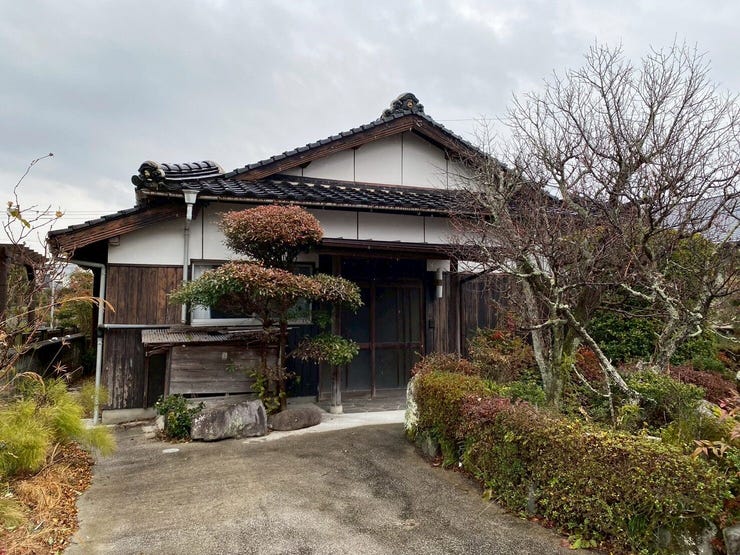 【外観】
☆大内小学校まで徒歩9分☆平家住宅