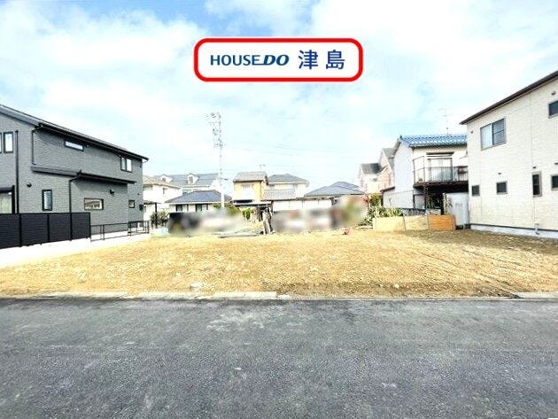 【外観】
北河田小学校・佐織中学校エリア。全居室南向きの明るい4LDK。ヨシヅヤ本店が1km先にあり便利。