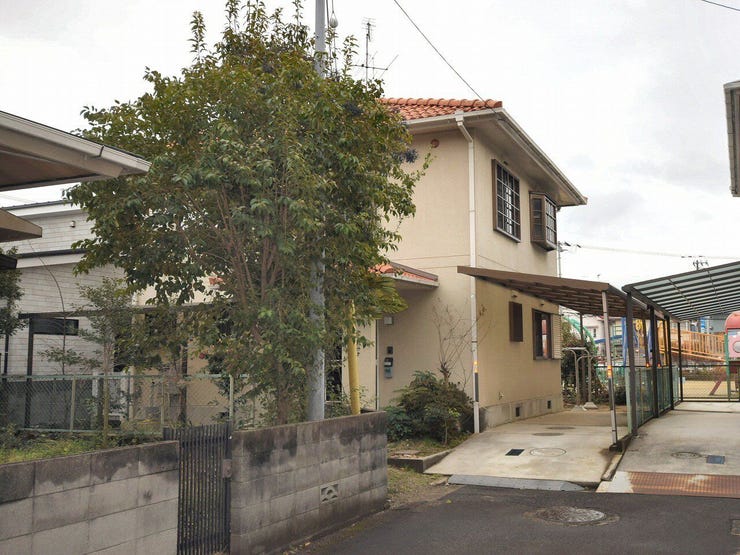 外観を北西側より撮影