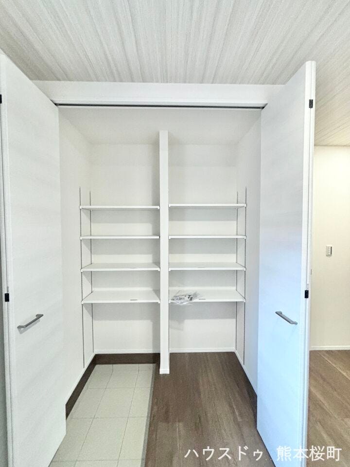 ■暮らしを整える魔法の場所■必要なものを必要な場所に。家全体で考えられた収納計画が、ゆとりある生活を実現します。