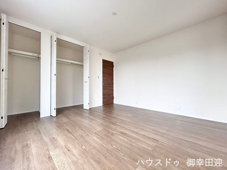 ■□■2階8帖洋室■□■