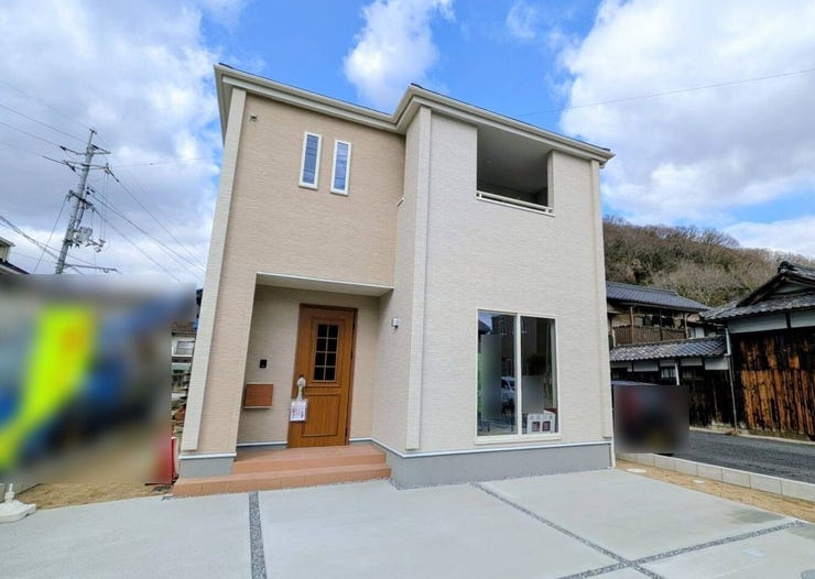 【外観】
●吉備津駅まで徒歩4分!