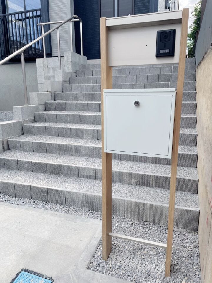 ポスト