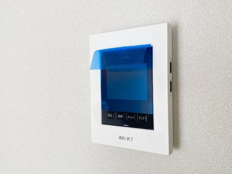 インターホンのモニター 玄関を開ける前に確認できて安心ですね♪