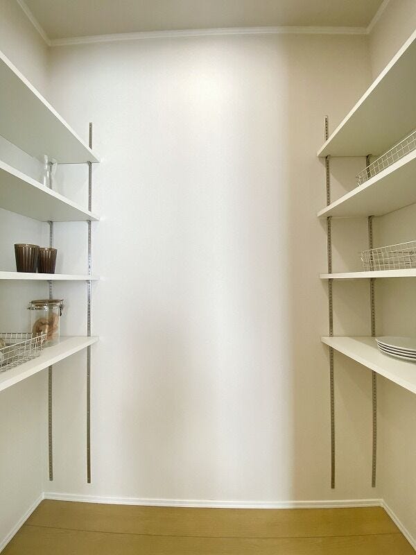 パントリーがあることで気にせず食材や飲み物をストックすることも可能です。