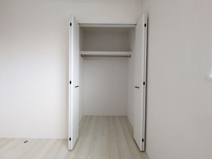 【同社施工例】
豊富な収納スペース