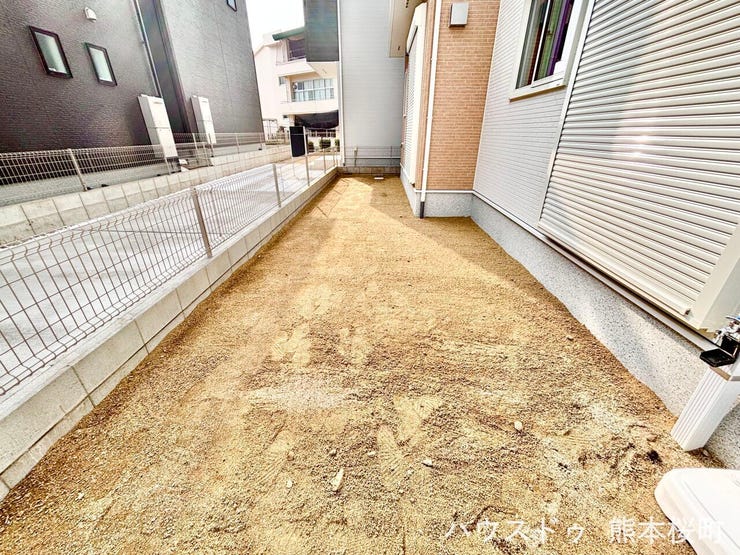 ■□■遊びと安らぎの多目的空間■□■子どもが安全に遊べ、ペットと触れ合い、大人も自然に癒やされる、暮らしを彩るスペースです。