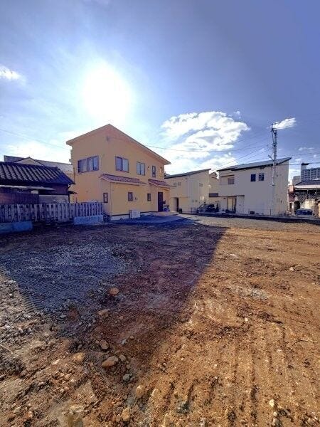 セットバックが必要です。