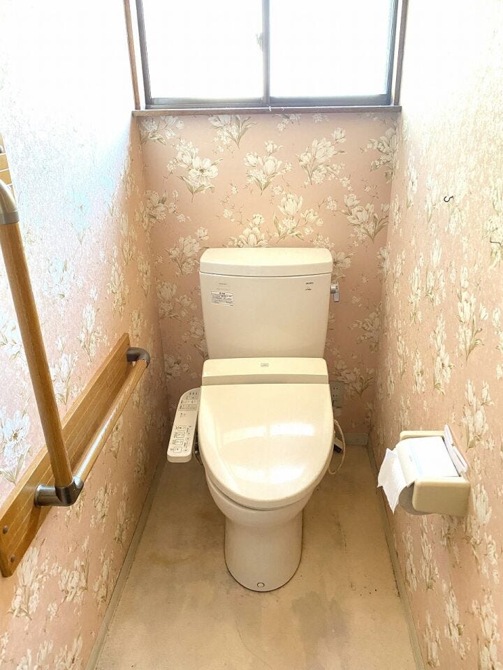 お花のクロスがとてもかわいいですね♪