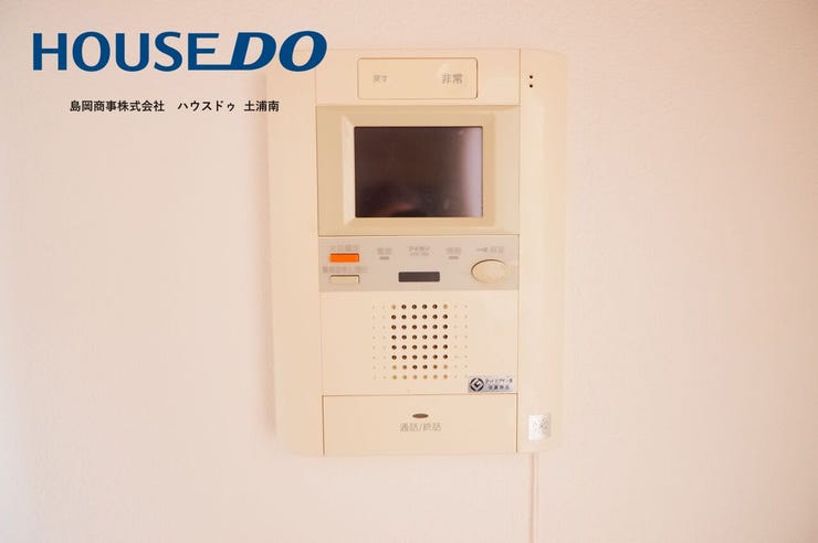 【モニターインターホン】
来客者を確認できます♪