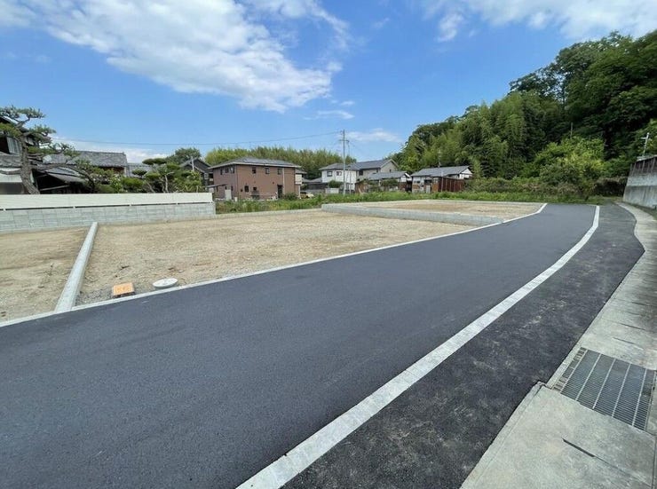 【外観】
●アクセス抜群な、閑静な住宅街♪