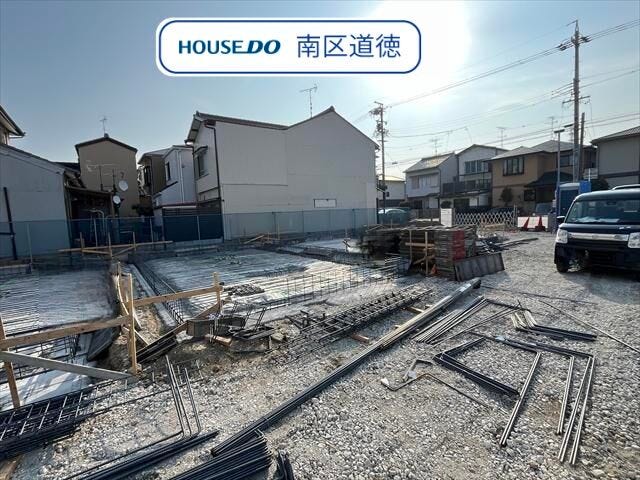 18.5帖の広々LDK♪リビング階段は吹き抜けとなって開放的!
2026年5月完成予定です。