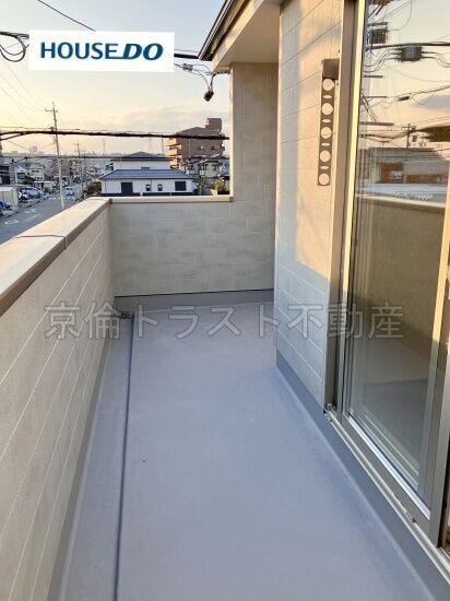 洗濯物がしっかり乾く南向きのワイドバルコニー!