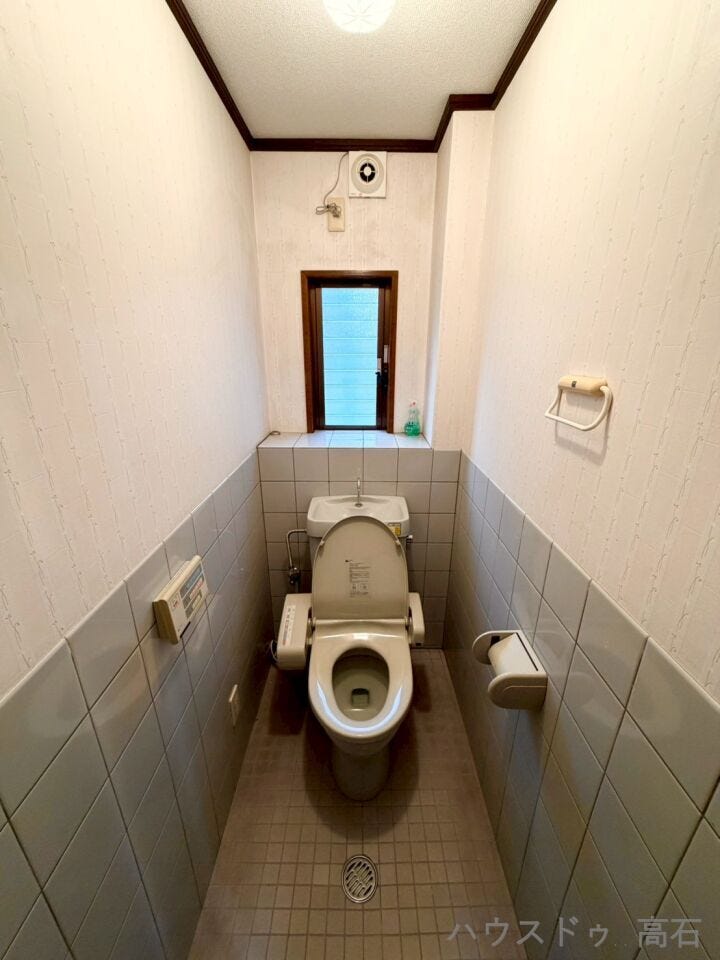 1階トイレ
