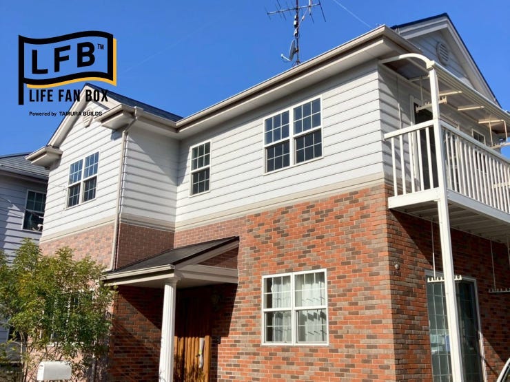 【外観】
オシャレなレンガ調の2トーンカラーの外観です♪