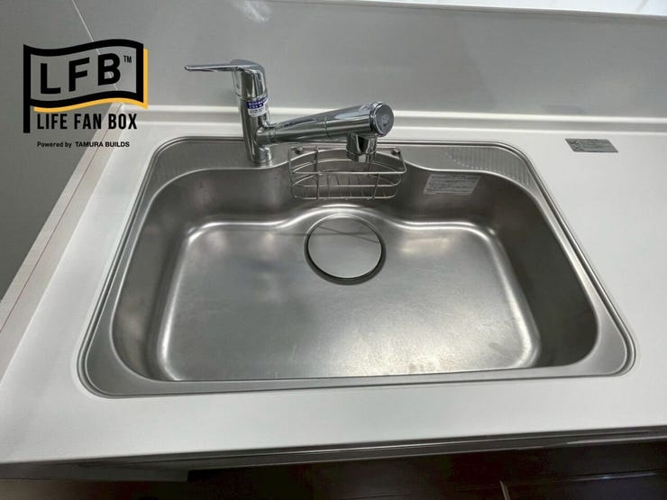 キッチンのシンク♪ピカピカですね♪浄水器が付いています♪