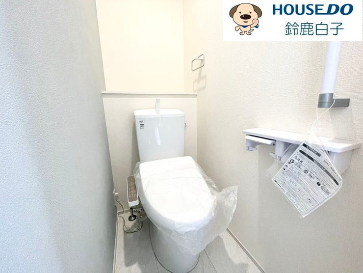 トイレは、手すりありで2階は、窓もあります