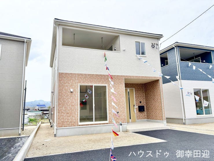 ■家の印象を決める「顔」■街並みに美しく調和しながら、帰るたびに誇らしく思える、あなたのためのシンボルです。