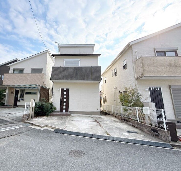 静かな住宅地でのんびりと生活できます◎