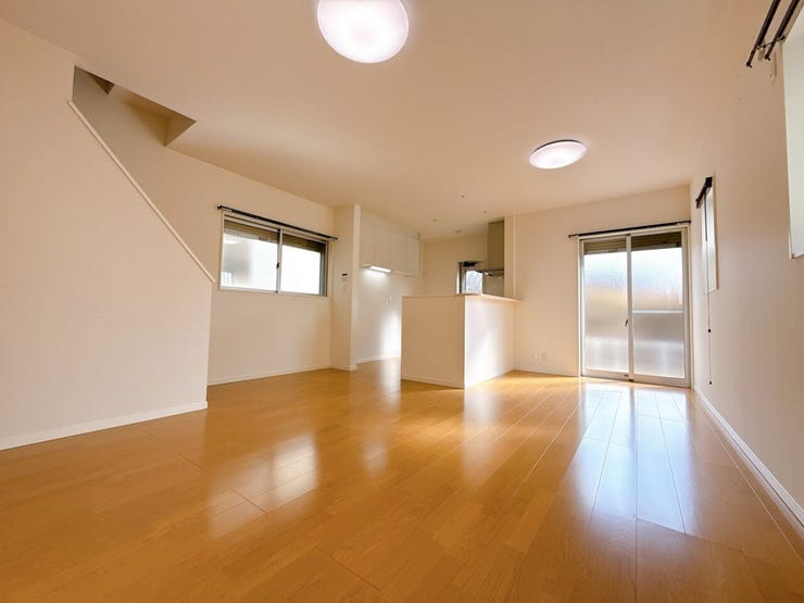 日当り良好のリビング。
明るい空間です◎