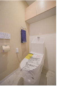温水洗浄便座完備。冬でも快適に使えます。