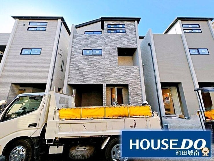 【外観】
真ん中が2号地♪♪