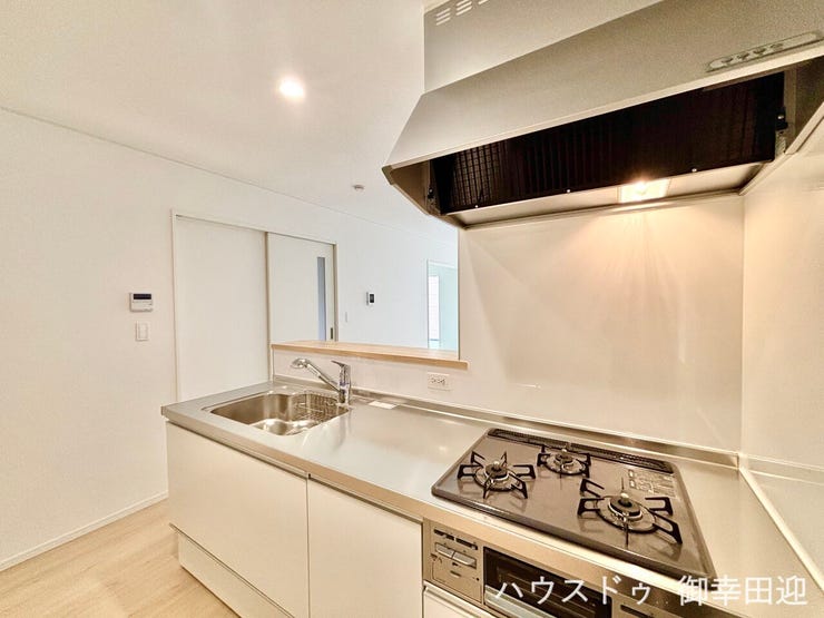 ■家族の「美味しい」が集まる舞台■高い機能性と美しいデザインを両立。料理する人も、待つ人も、笑顔になれる場所です。