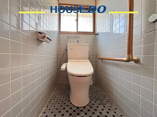 \充実の周辺環境♪/
ドラッグコスモス白水ケ丘店 徒歩6分♪
あいあい保育園 徒歩7分♪
ローソン春日須玖北店 徒歩10分♪ ※CG加工していますので、現況と異なります。