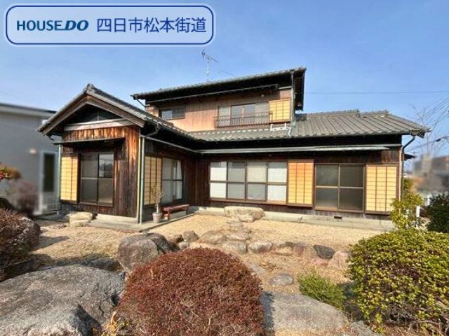 【外観】
日永小学校/南中学校エリアで駅やスーパーまで徒歩10分圏内に建つ6DK!全居室6帖以上でゆとりある間取りです♪
(2026年2月16日 撮影)