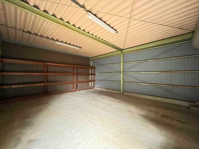 車庫:大切なお車を雨や紫外線から保護でき、また防犯面も安心なですね。
(2026年2月16日 撮影)