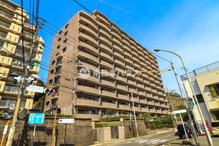 パークハイツ多賀山の外観