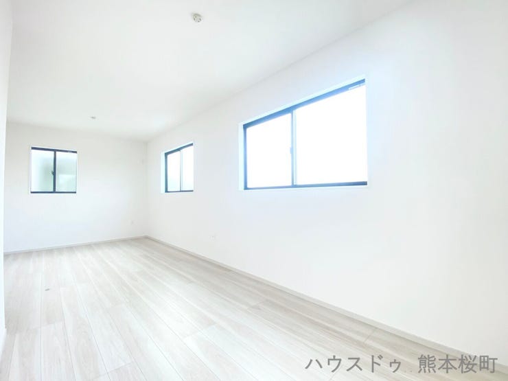 ■□■用途が広がる、自由な居室■□■寝室、書斎、趣味の部屋。家族の成長やライフスタイルに合わせ、様々な使い方ができる快適な空間です。間仕切り可能です