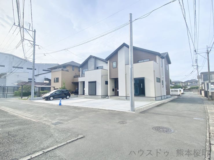 ■□■理想を叶える、新しい暮らしの舞台■□■高いデザイン性と機能性を兼ね備えた住まい。ここで、家族の新しい物語が始まります