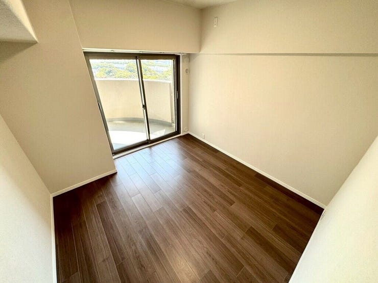 【Bedroom】主寝室や子ども部屋、在宅ワークにも使える洋室。暮らしに合わせて自由にレイアウトできます。