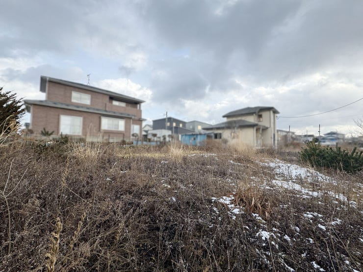 現地(2026年1月)撮影
◎建築条件無し◎
詳細は、ハウスドゥ 八戸下長までお気軽にお問い合わせくださいませ♪