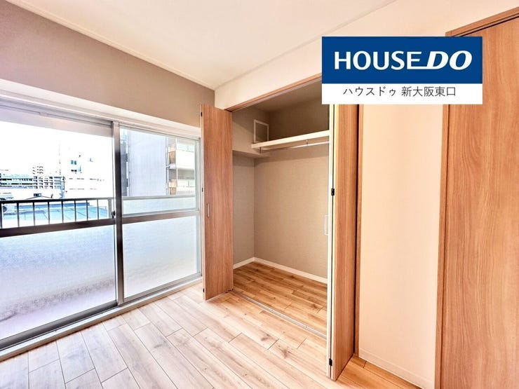 収納もたっぷり
奥行きがあり、たくさんのお荷物が入ります。