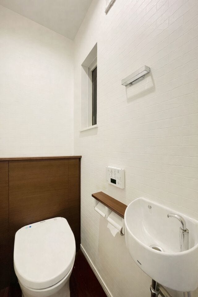 温水洗浄暖房便座付き★
※家具消しの修正を行っております。