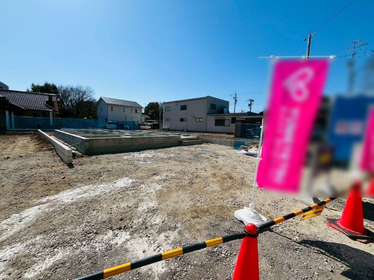 完成前の物件購入が不安な方は、同じ建築会社の別物件を内覧することで
物件の雰囲気を確認できます!
ハウスドゥ小牧味岡店は即対応が可能です!ぜひご相談ください!