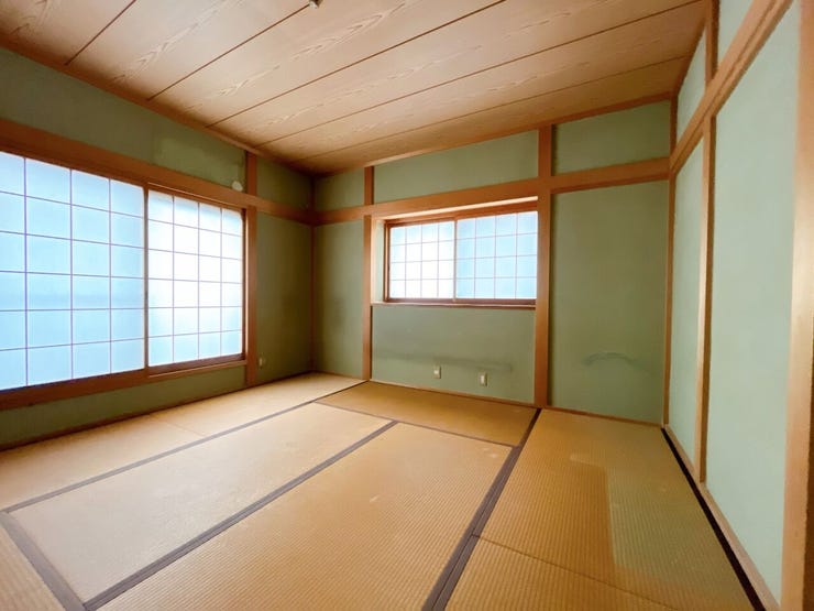 和室も日当たりが良く、明るい空間となっております。