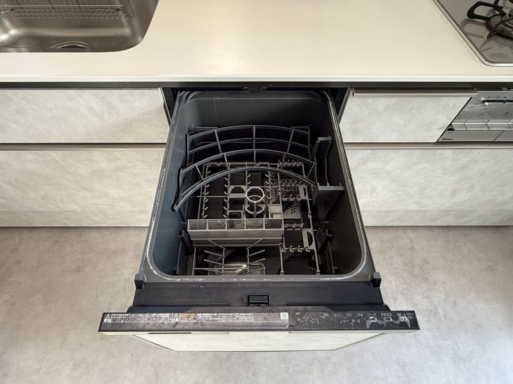 食器洗浄機が後片付けをサポート!食事後の家族のくつろぎタイムをゆっくりもてます