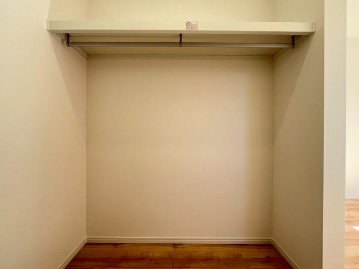 2階 洋室① 収納