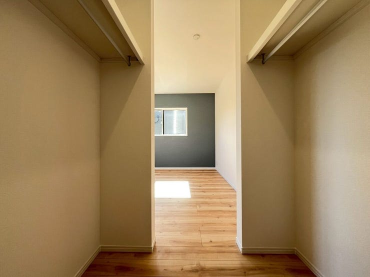 2階 洋室③ 収納