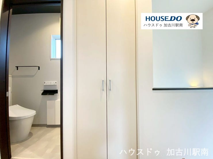 2階の収納スペースです!