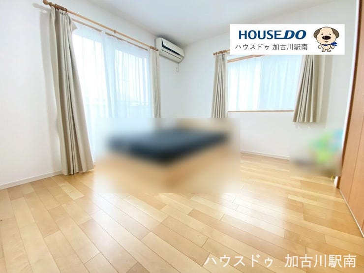 2階・7帖の洋室です♪フローリングなのでお掃除も楽々!